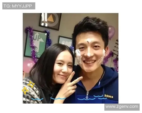 中国足球明星情侣的甜蜜爱情故事与赛场背后的默契支持